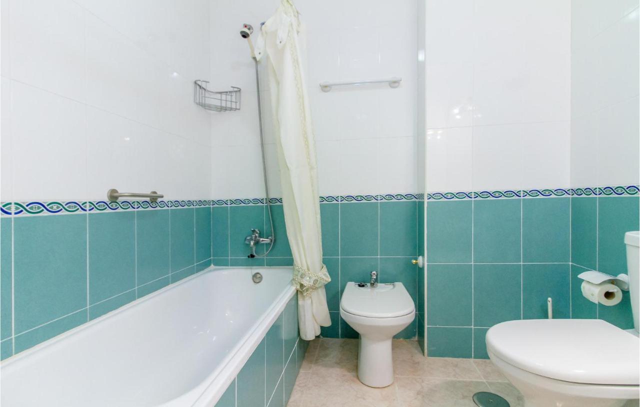 Awesome Apartment In Santa Pola With Kitchenette Екстериор снимка